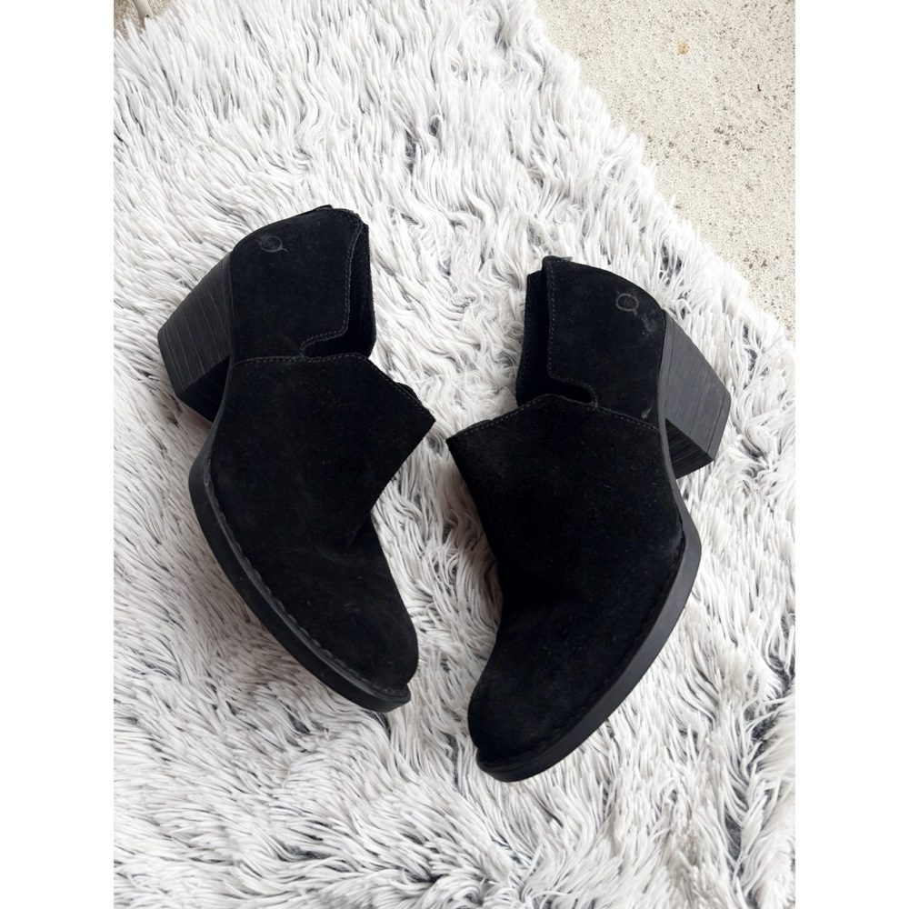 Born Antonio Black Suede Ankle Booties‎